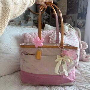 Y2K Light Pink Coach Monogram Purse/Tote Bag big purse very spacious